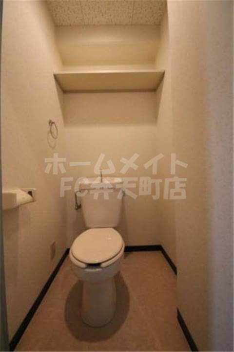 トイレ　トイレもきれいです