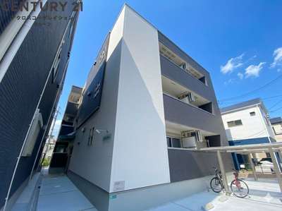 建物外観　オートロック付きで安心！宅配BOX付きで便利！
