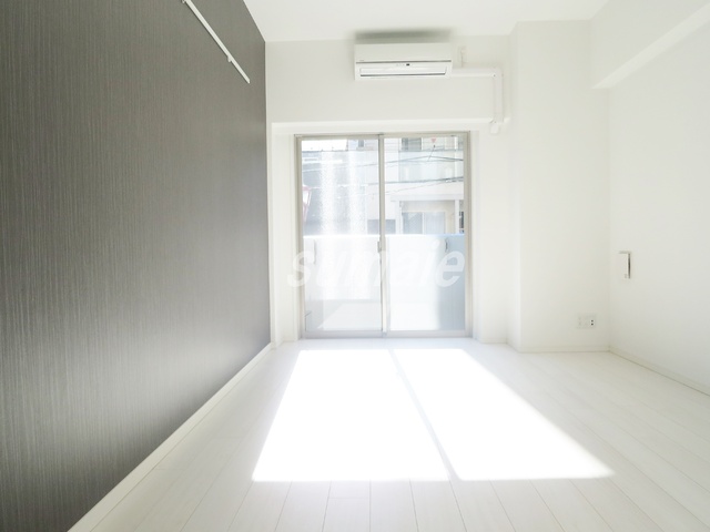 居室・リビング　開放感のあるお部屋です♪