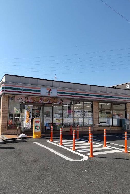 コンビニ　セブン-イレブン 葛飾鎌倉２丁目店（コンビニ）まで270m
