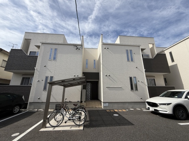GRANDTIC 西崎1の外観写真