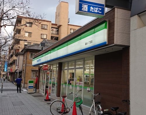 コンビニ　ファミリーマート 瑞光一丁目店（コンビニ）まで207m
