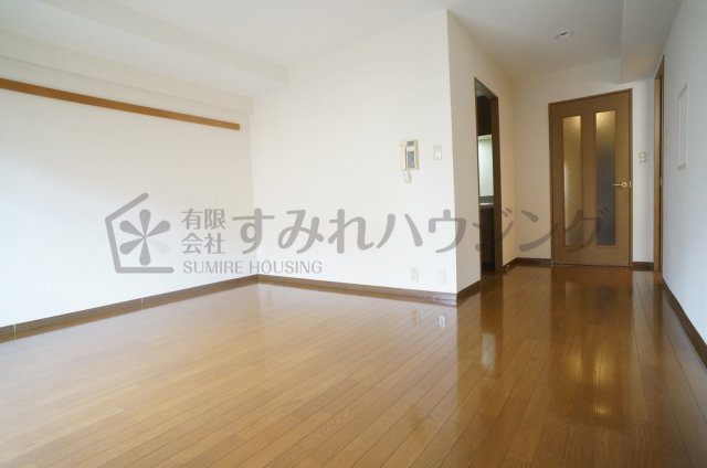 居室・リビング　参考、同建物・同間取りの号室