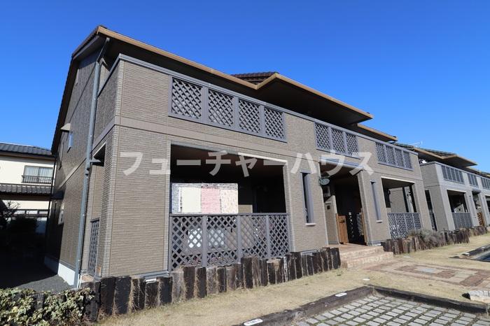 ROYAL GARDEN CASAHARA Oの外観写真