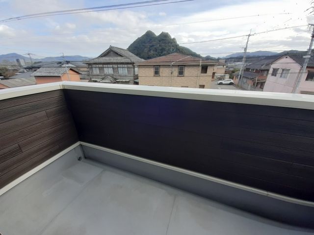 ファミール ラセムIの内装写真