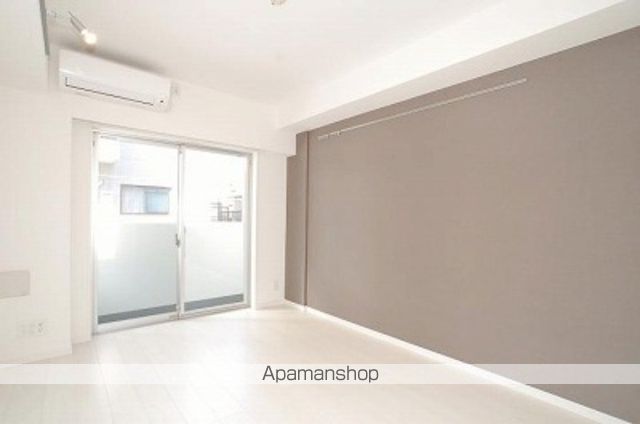 ステージグランデ世田谷上野毛アジールコートの居間写真