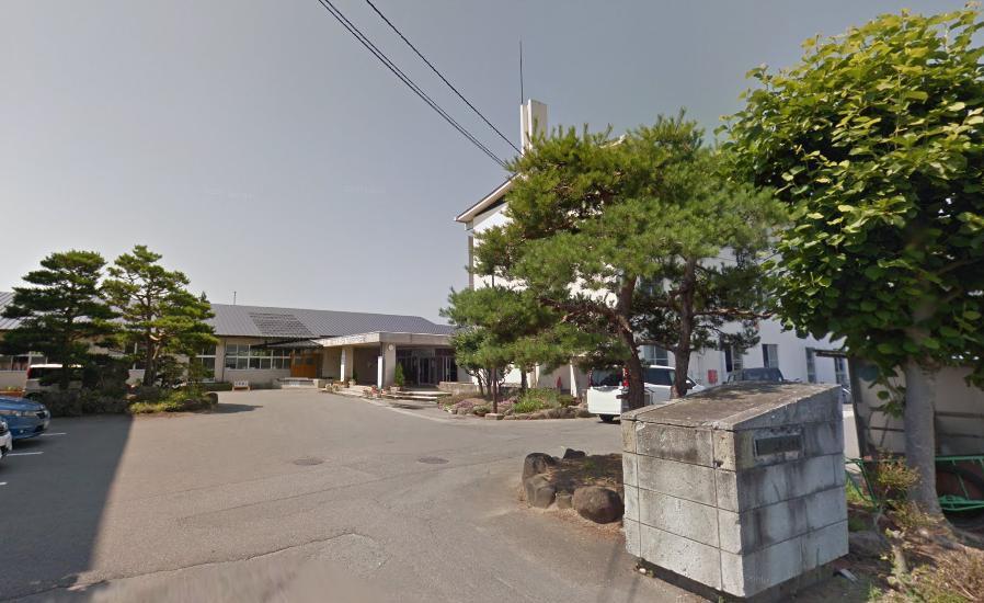 中学校　山形市立第九中学校（中学校）まで4900m