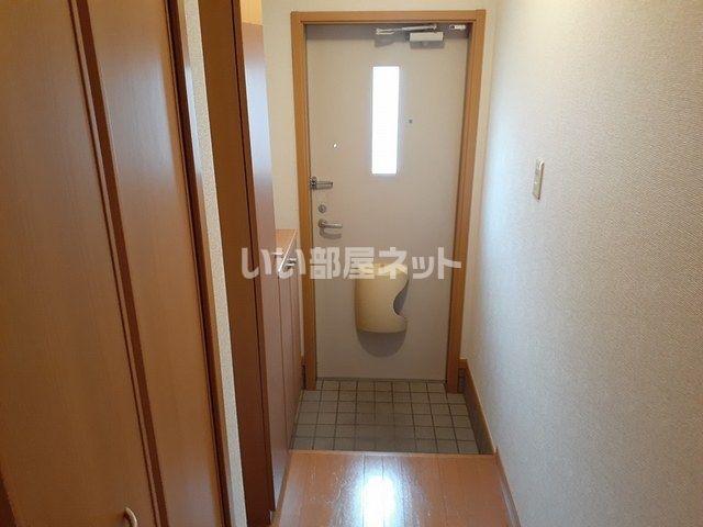 ル.レーヴの玄関写真