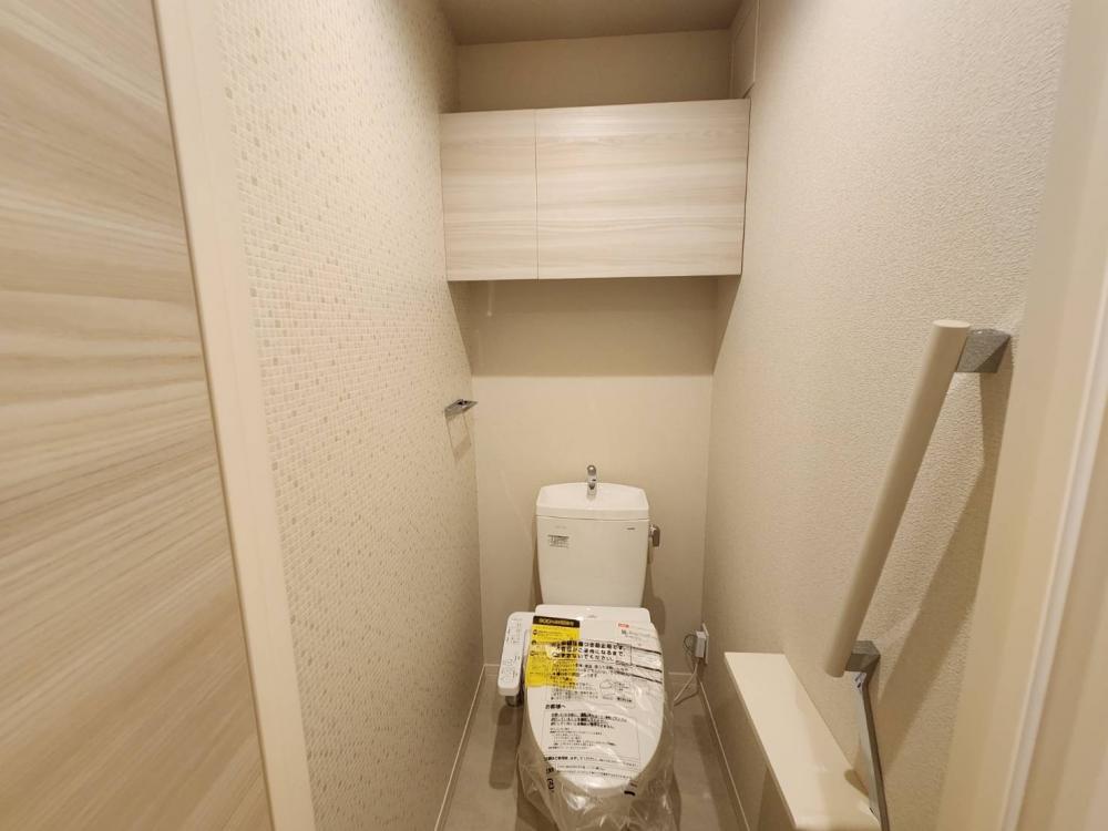 近鉄大阪線 大和八木駅 徒歩16分 3階建 築3年のトイレ写真