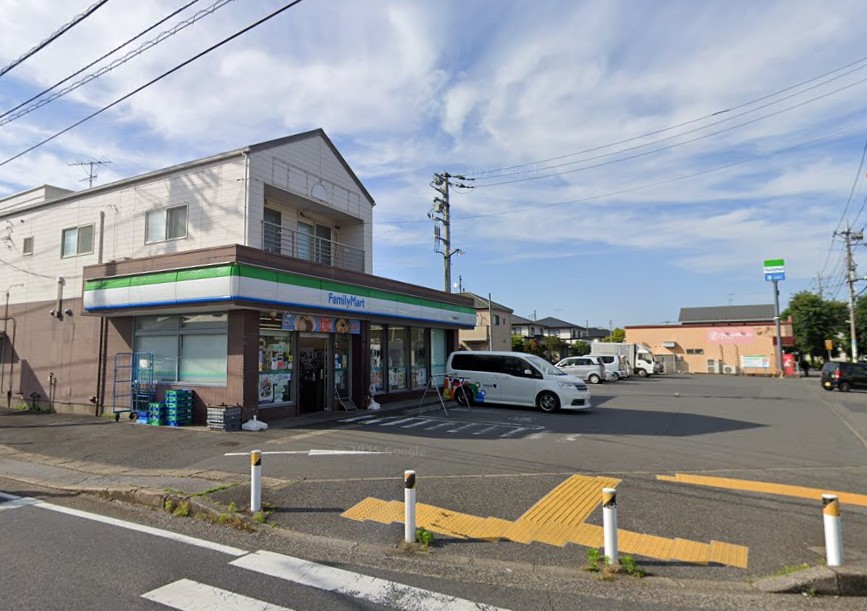 コンビニ　ファミリーマート千葉御成台店（コンビニ）まで711m