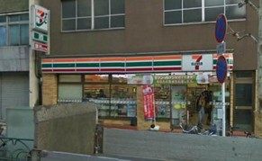 コンビニ　セブンイレブン 台東三ノ輪１丁目店（コンビニ）まで153m