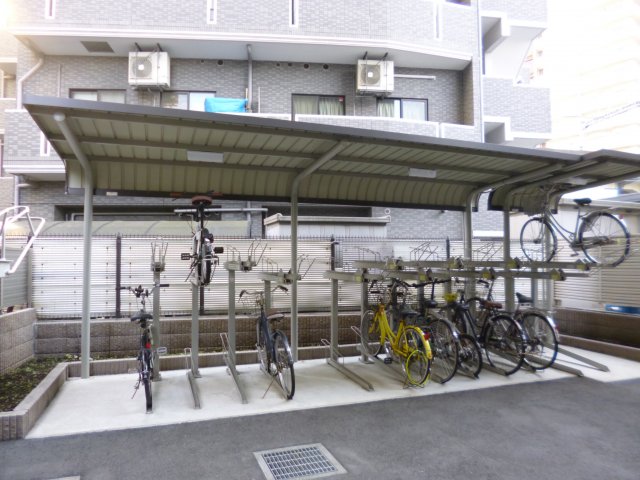 駐車場　駐輪場
