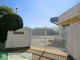 幼稚園・保育園　いわさき幼稚園（幼稚園・保育園）まで700m
