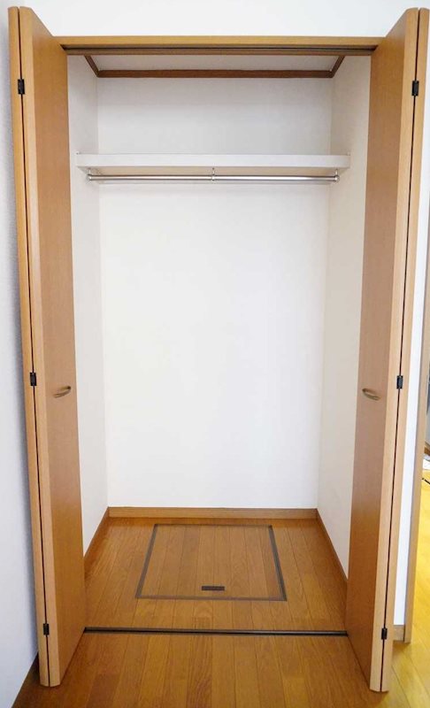 収納　クローゼット