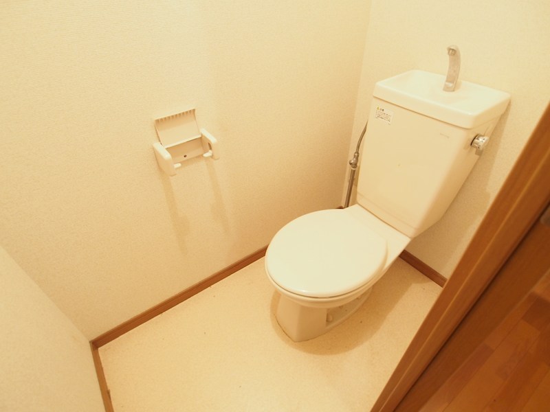 トイレ　※別部屋写真