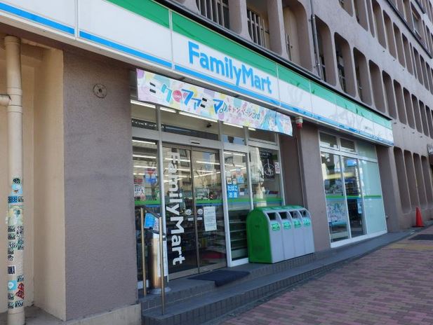 コンビニ　ファミリーマート上池台夫婦坂店（コンビニ）まで415m