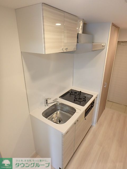 キッチン　２口コンログリル付システムキッチン