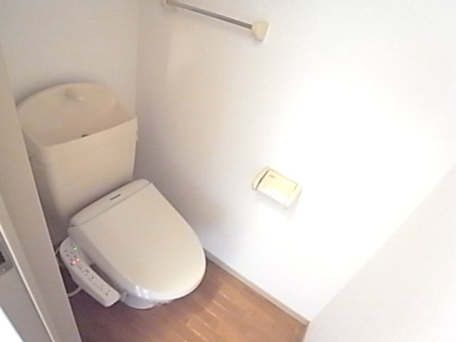 コンフォール奈良南のトイレ写真
