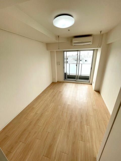 居室・リビング　ゆったり過ごせる居間です