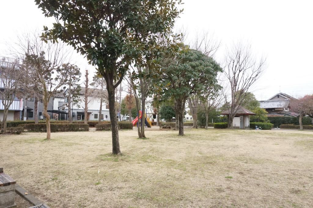公園　高富公園（公園）まで371m