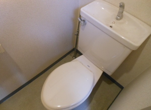 トイレ　別部屋参考写真