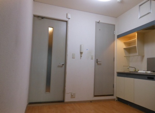 居室・リビング　別部屋参考写真