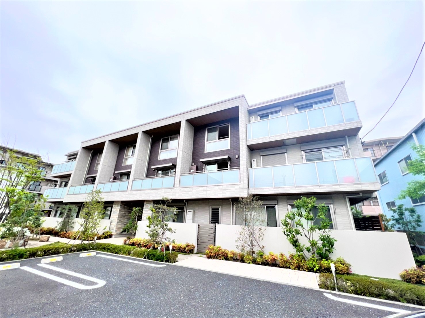 Primevere East