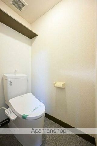 ヒズ・コープのトイレ写真