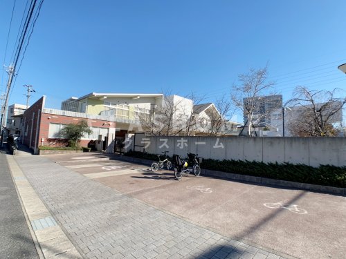 幼稚園・保育園　あおば保育園（幼稚園・保育園）まで1095m