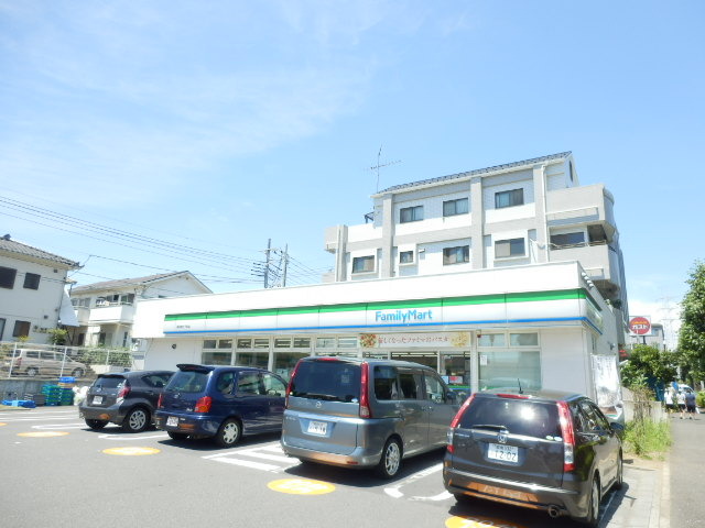 コンビニ　ファミリーマート（コンビニ）まで403m