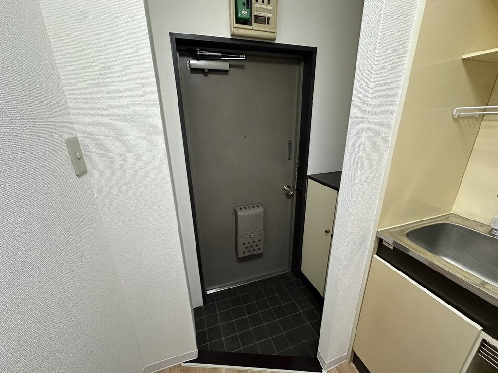 玄関　別号室参考写真