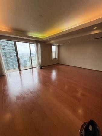 居室・リビング　※以下別部屋参考写真となります。
