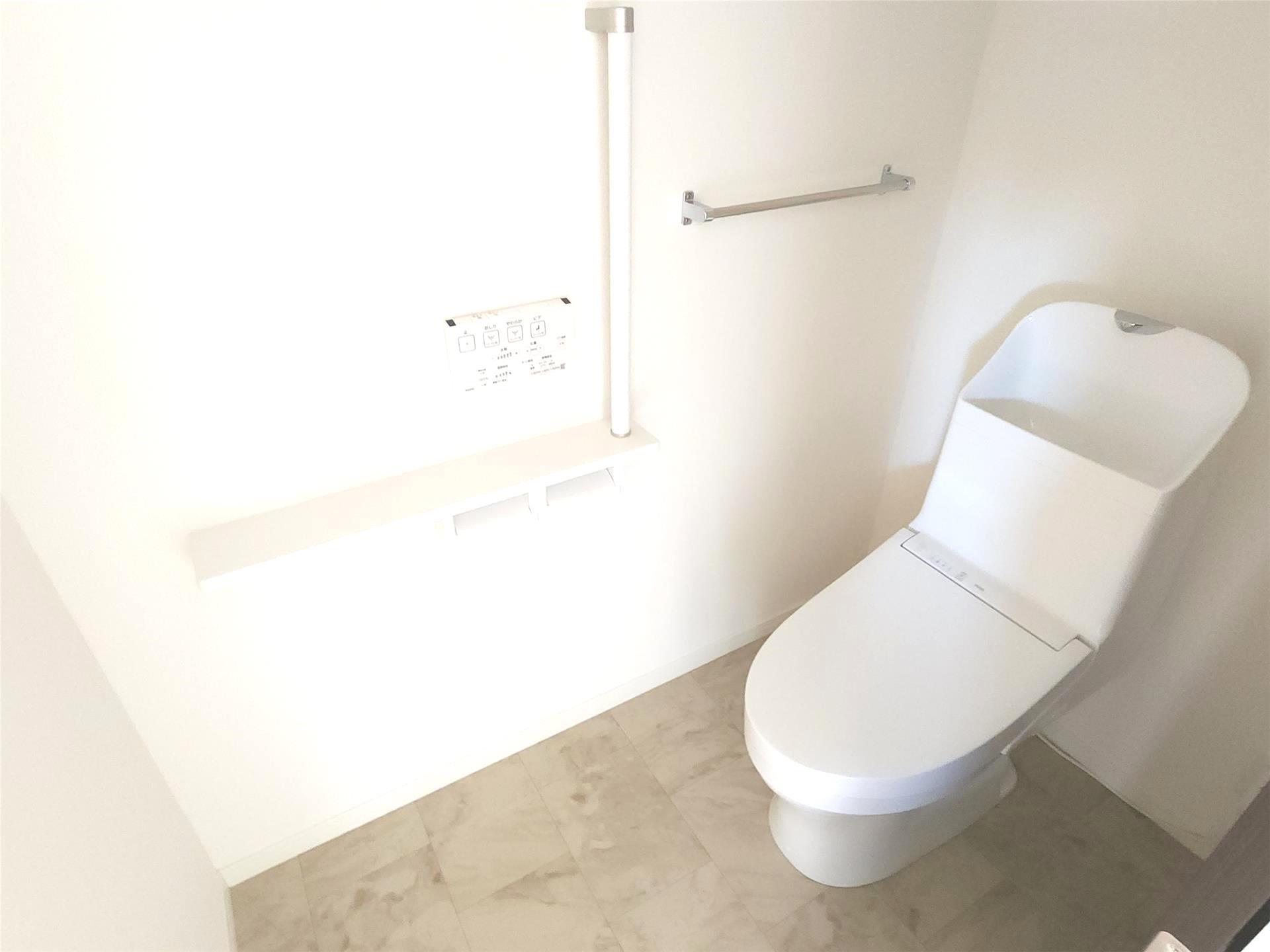 リラフォートAのトイレ写真