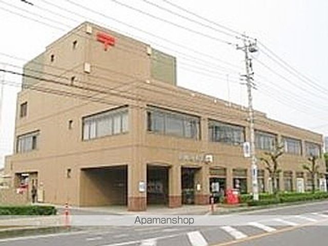 郵便局　桶川郵便局（郵便局）まで522m