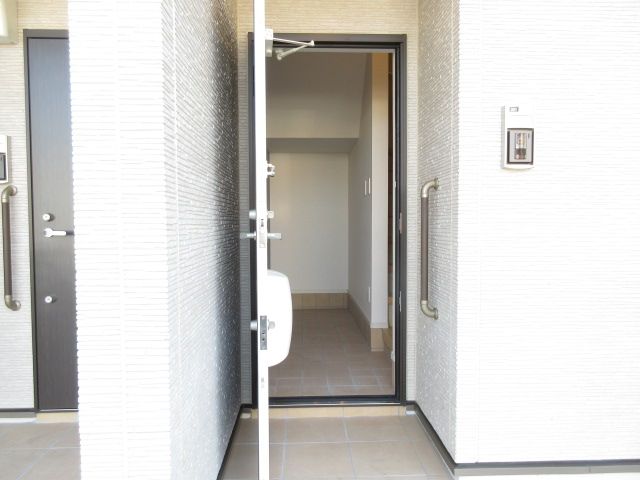 グローブ タカの玄関写真