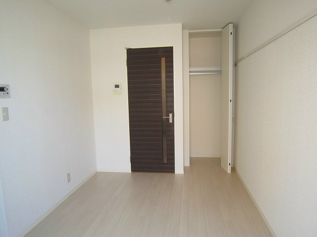 居室・リビング　別部屋参考写真