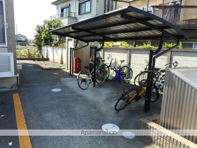 レオパレスたてかわの外観写真