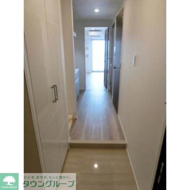玄関　※写真は同タイプ住戸です。