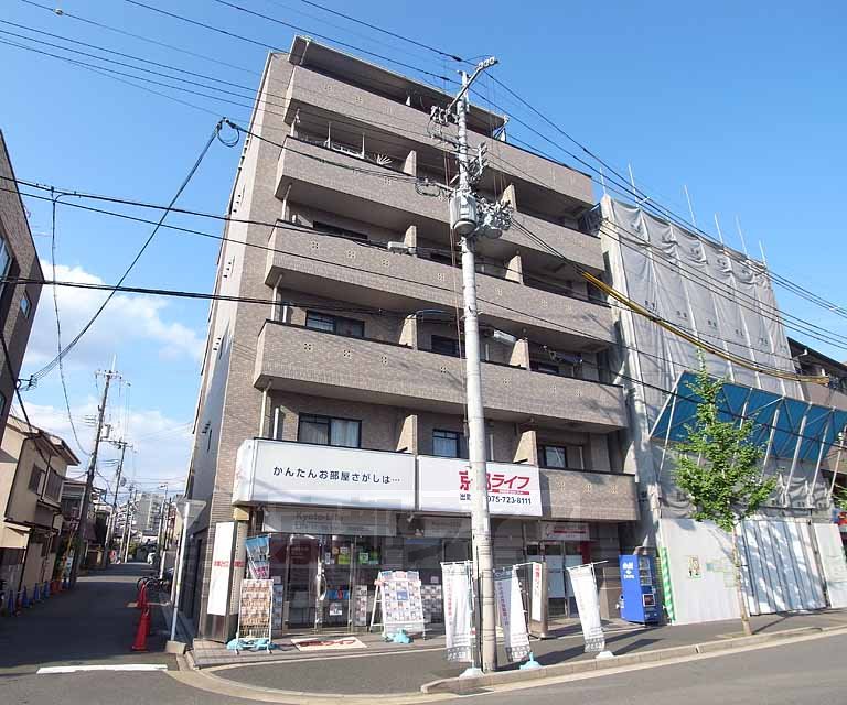 建物外観　・お問い合わせは京都ライフまで・