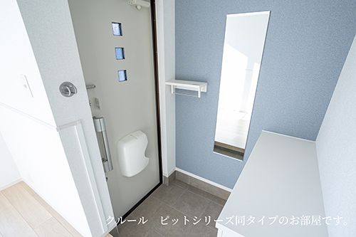 ローリエ宮前平の玄関写真
