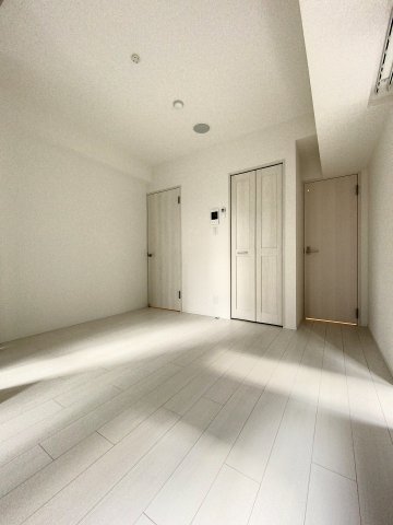 その他部屋・スペース　清潔感のあるフローリングのお部屋です