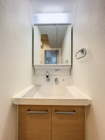 洗面設備　あると便利な独立洗面台