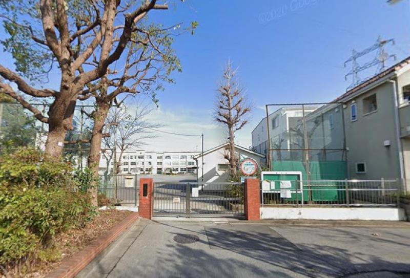 小学校　栗島小学校（小学校）まで250m