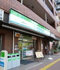 コンビニ　ファミリーマート 伝通院前店（コンビニ）まで367m