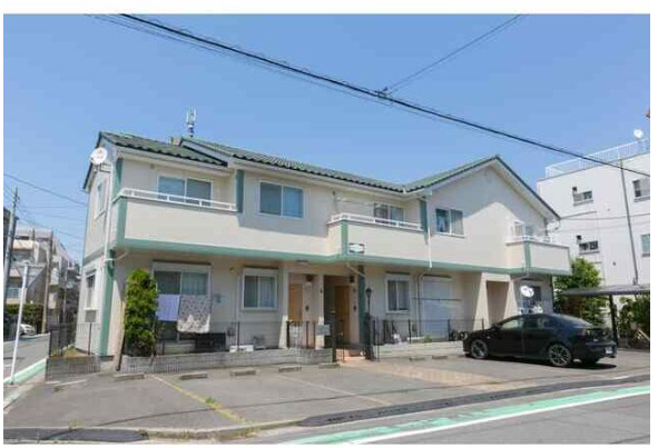 ＪＲ京浜東北線 根岸駅 バス乗車時間：10分 最寄りバス停で下車 徒歩2分 築23年