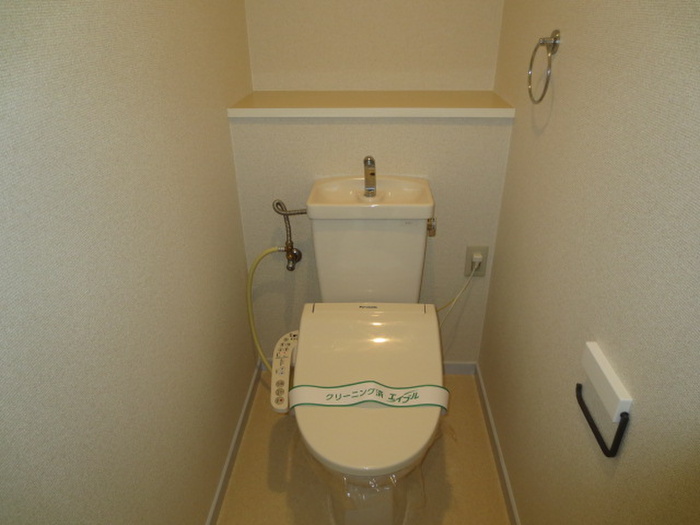 ロジュマン高木のトイレ写真