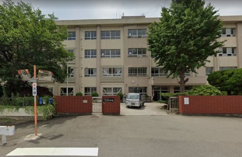中学校　和歌山市立河北中学校（中学校）まで2644m