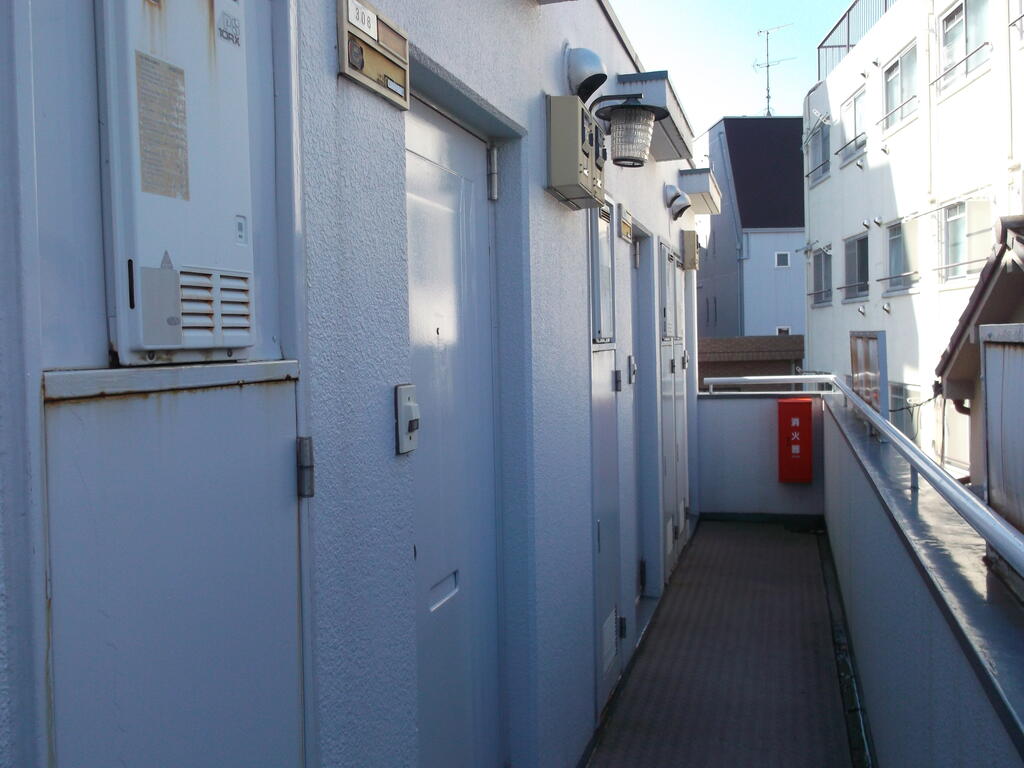 ＪＲ中央線 荻窪駅 徒歩7分 4階建 築44年の外観写真