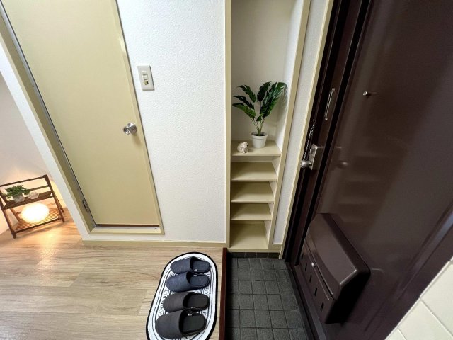 玄関　コンパクトで使いやすい玄関