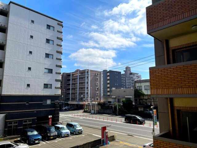 眺望　玄関からの眺望も良好